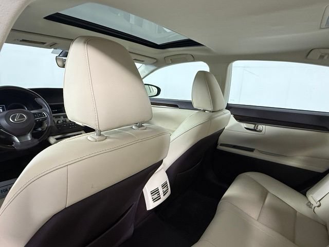 Used 2018 Lexus ES 350 w/ Premier Package FWD image 26