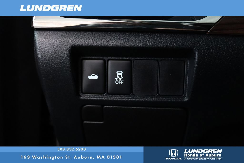 Used 2015 Toyota Avalon XLE FWD image 27