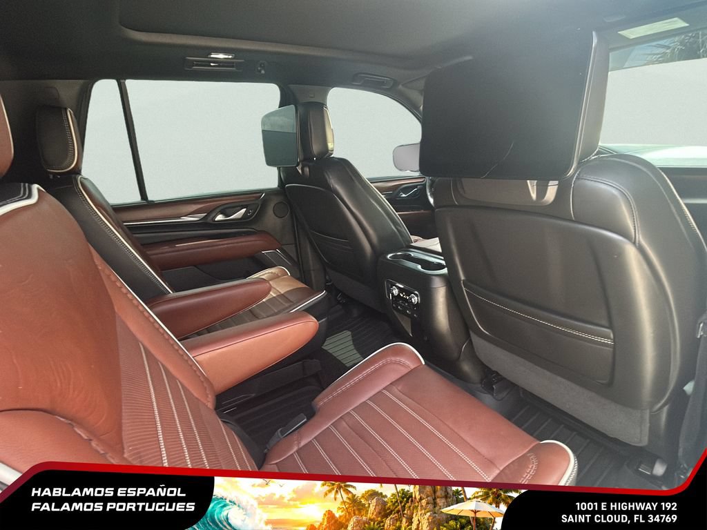 Used 2023 GMC Yukon Denali Ultimate AWD/4WD image 27