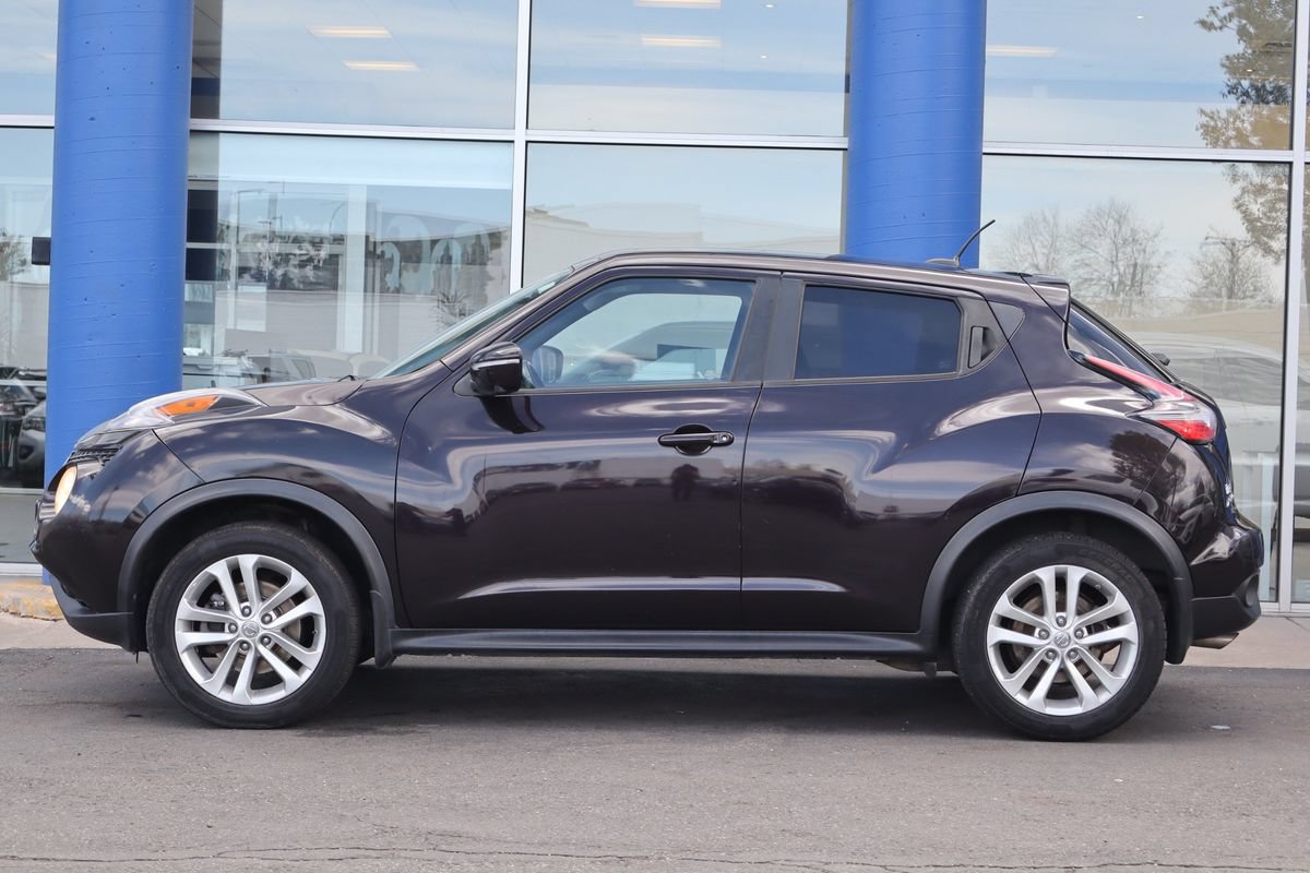 Used 2015 Nissan Juke SV w/ Technology Package AWD/4WD image 2