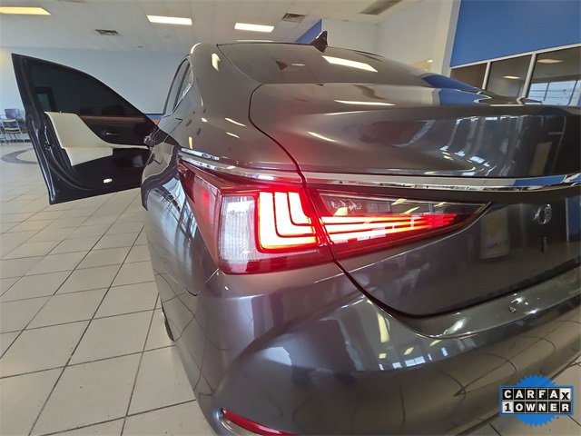 Used 2023 Lexus ES 350 w/ Premium Package image 28