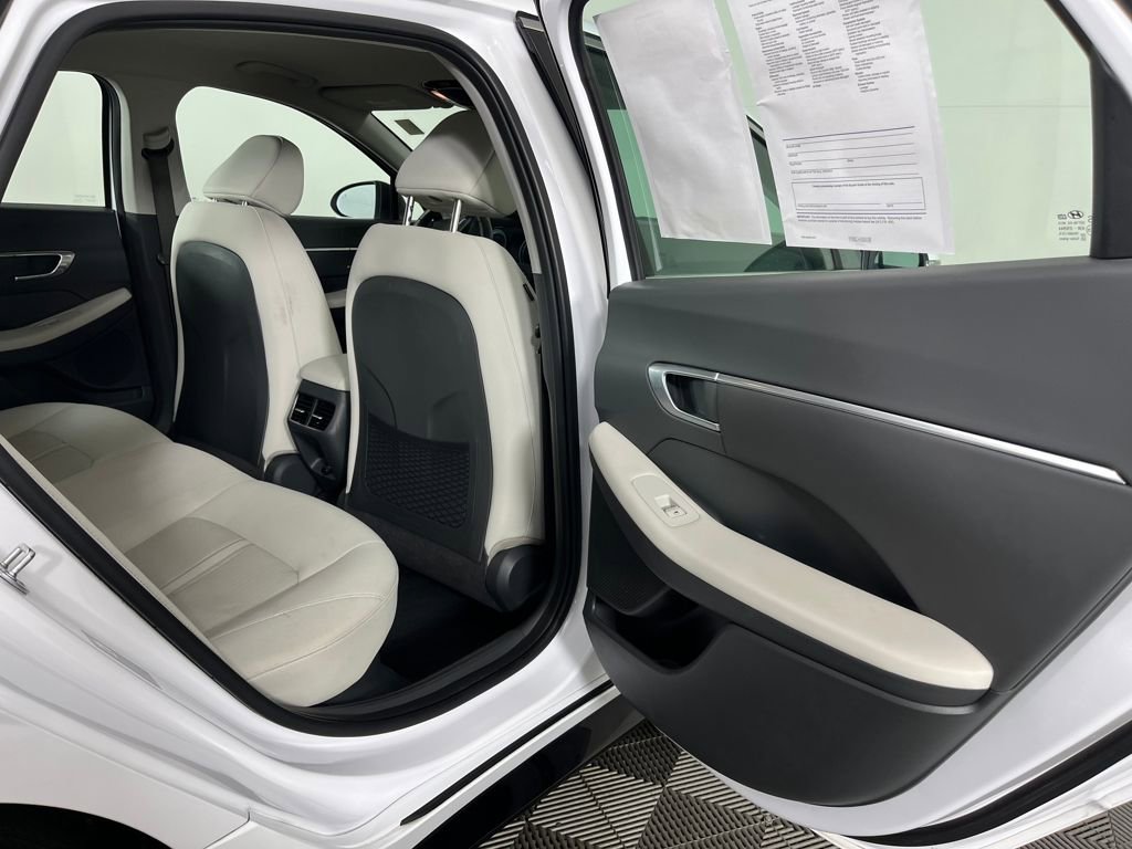 Used 2023 Hyundai Sonata SEL image 14