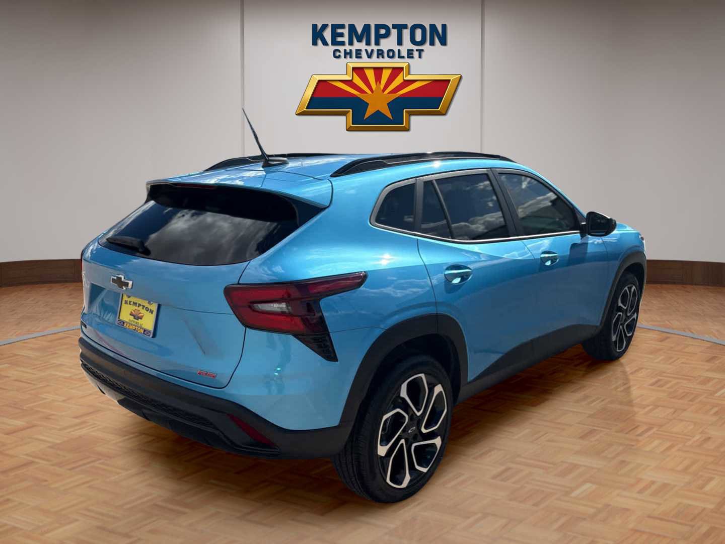 Used 2025 Chevrolet Trax RS w/ Sunroof Package FWD image 6