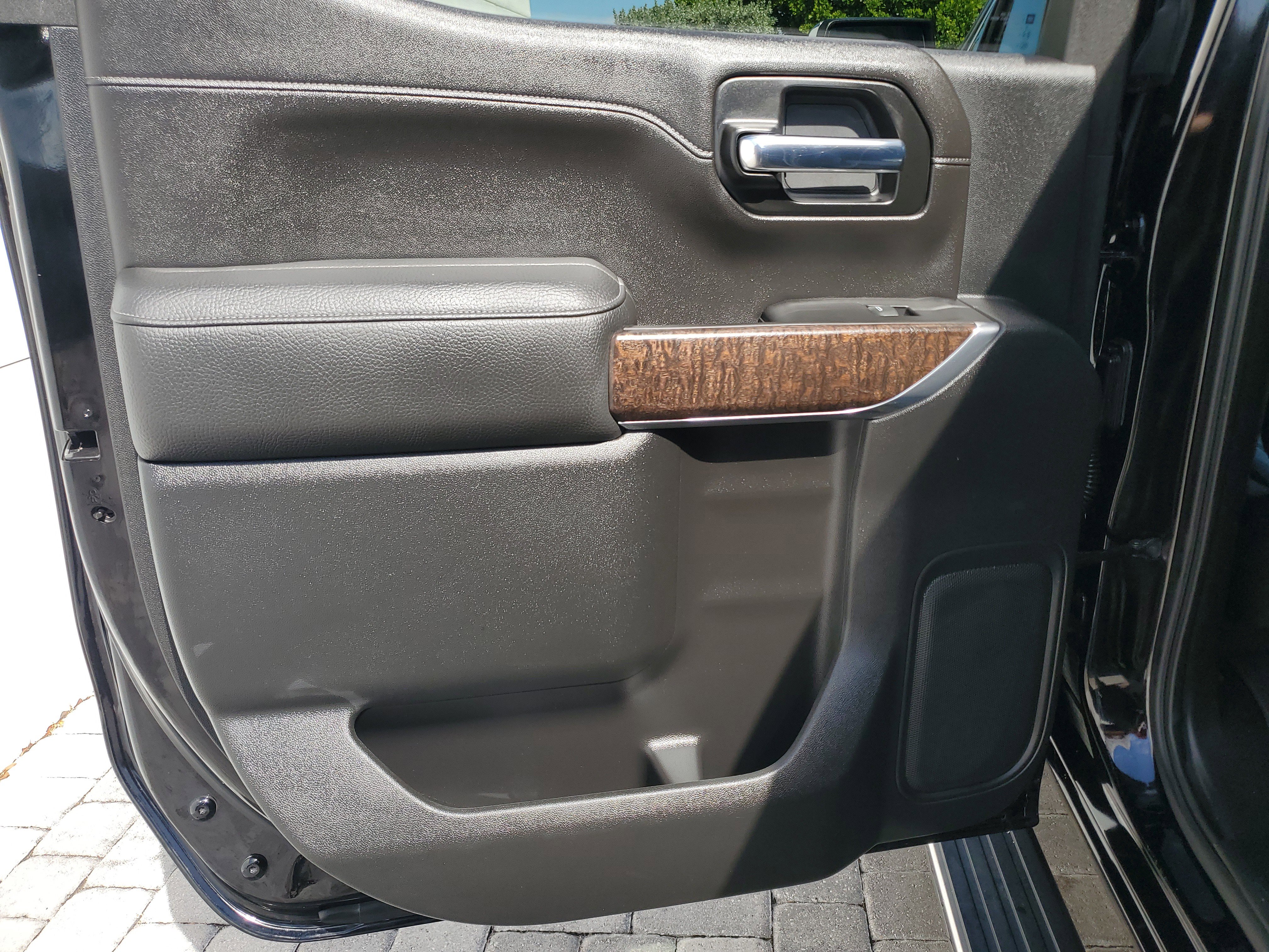 Used 2020 GMC Sierra 1500 Denali w/ Denali Ultimate Package image 12