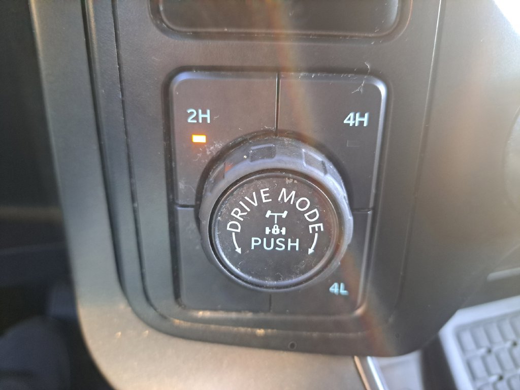 Used 2024 Ford F150 XLT w/ Equipment Group 302A MID AWD/4WD image 17