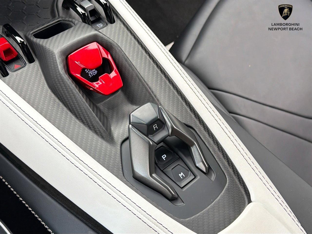 Used 2024 Lamborghini Revuelto AWD/4WD image 16