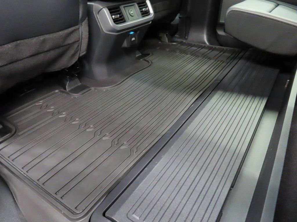 Used 2025 Ford F150 XLT w/ Equipment Group 303A High image 67