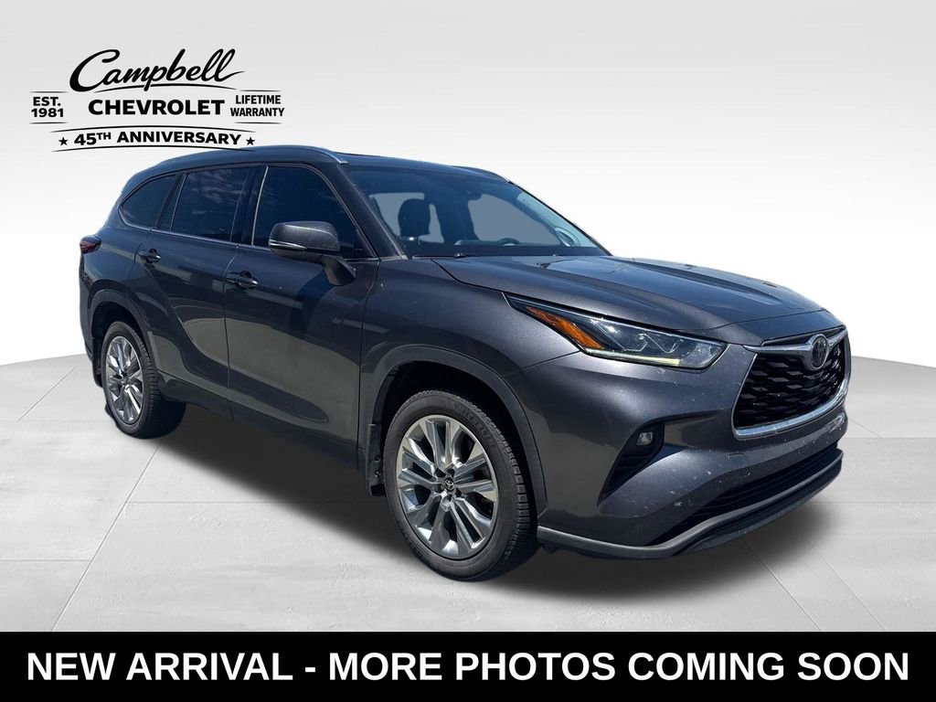 Used 2020 Toyota Highlander Limited AWD/4WD image 7