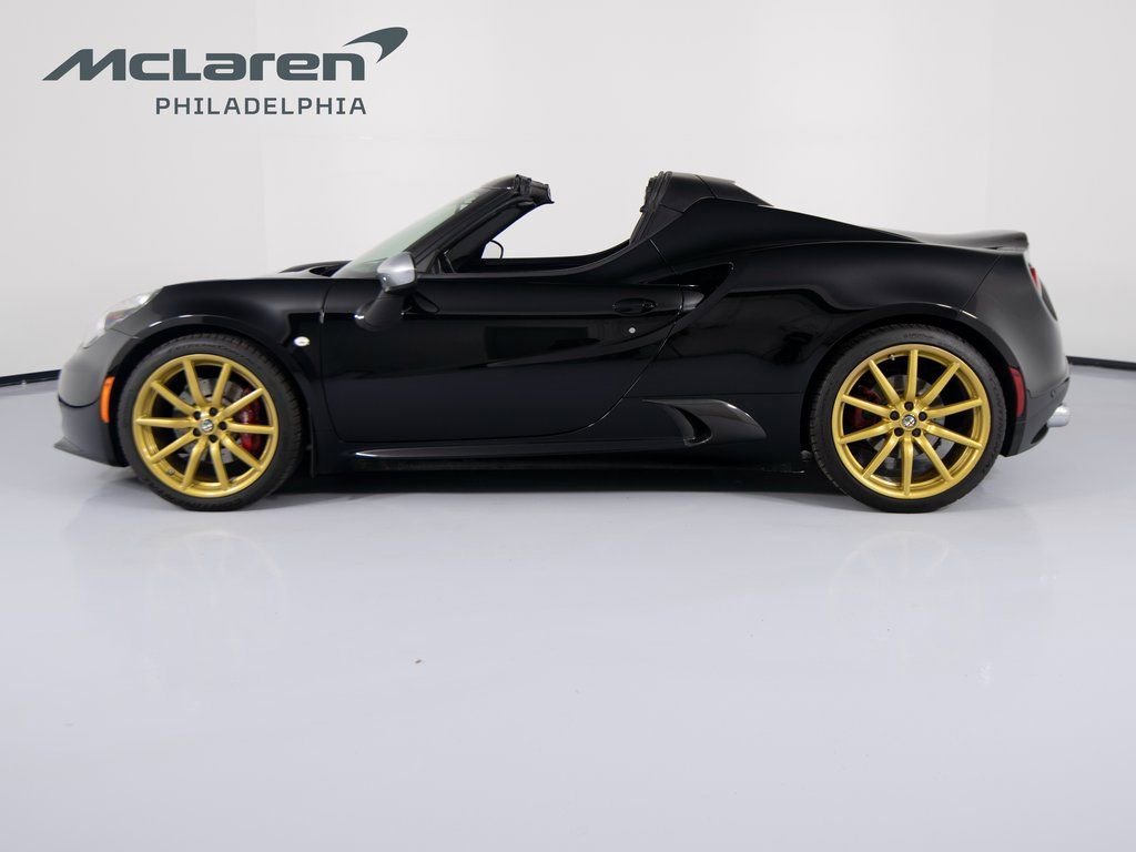 Used 2016 Alfa Romeo 4C Spider image 9