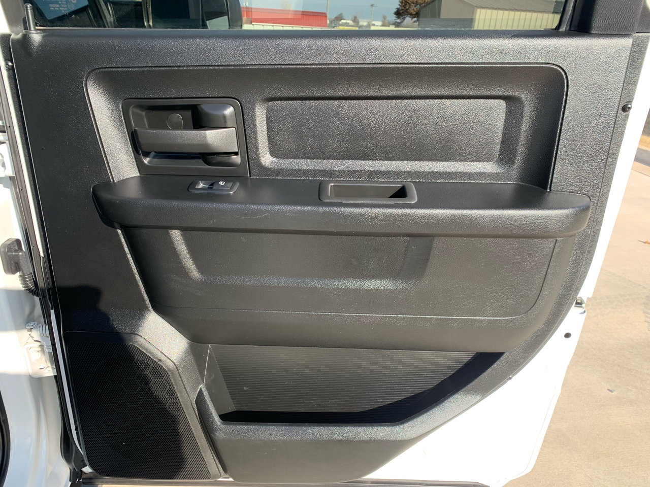 Used 2022 RAM 2500 Tradesman w/ Chrome Appearance Group image 15