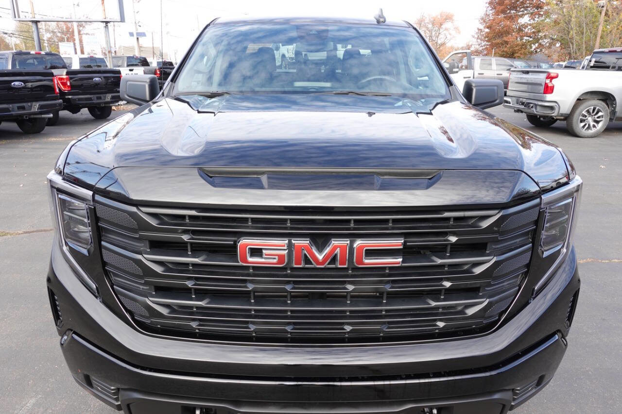 Used 2023 GMC Sierra 1500 Pro w/ Graphite Edition image 8