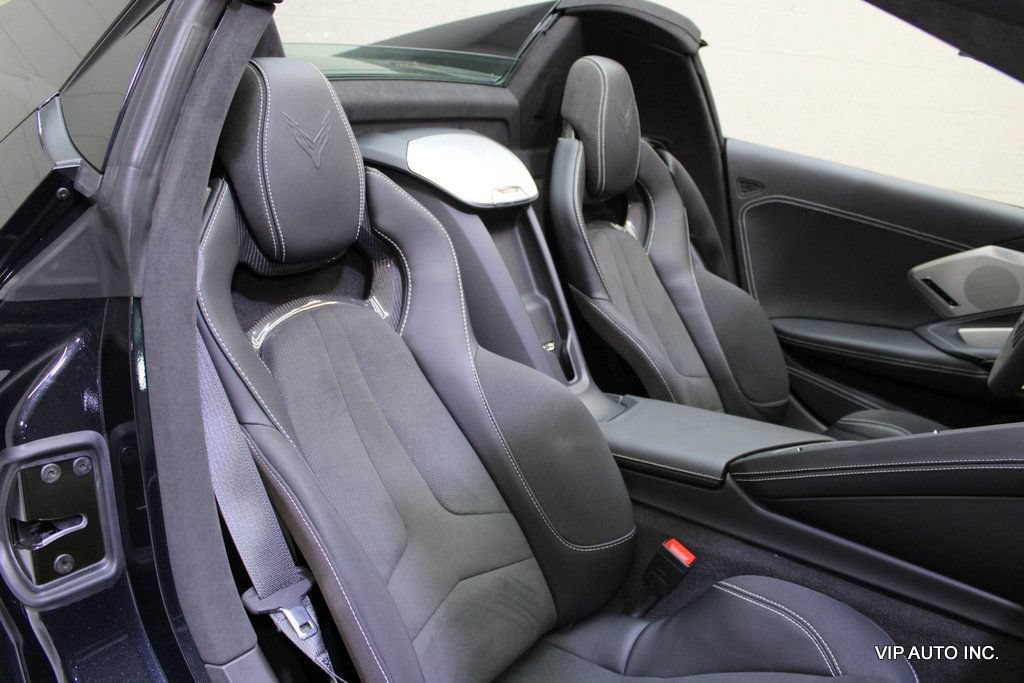 Used 2024 Chevrolet Corvette Stingray Premium Conv w/ Z51 Performance Package RWD image 39