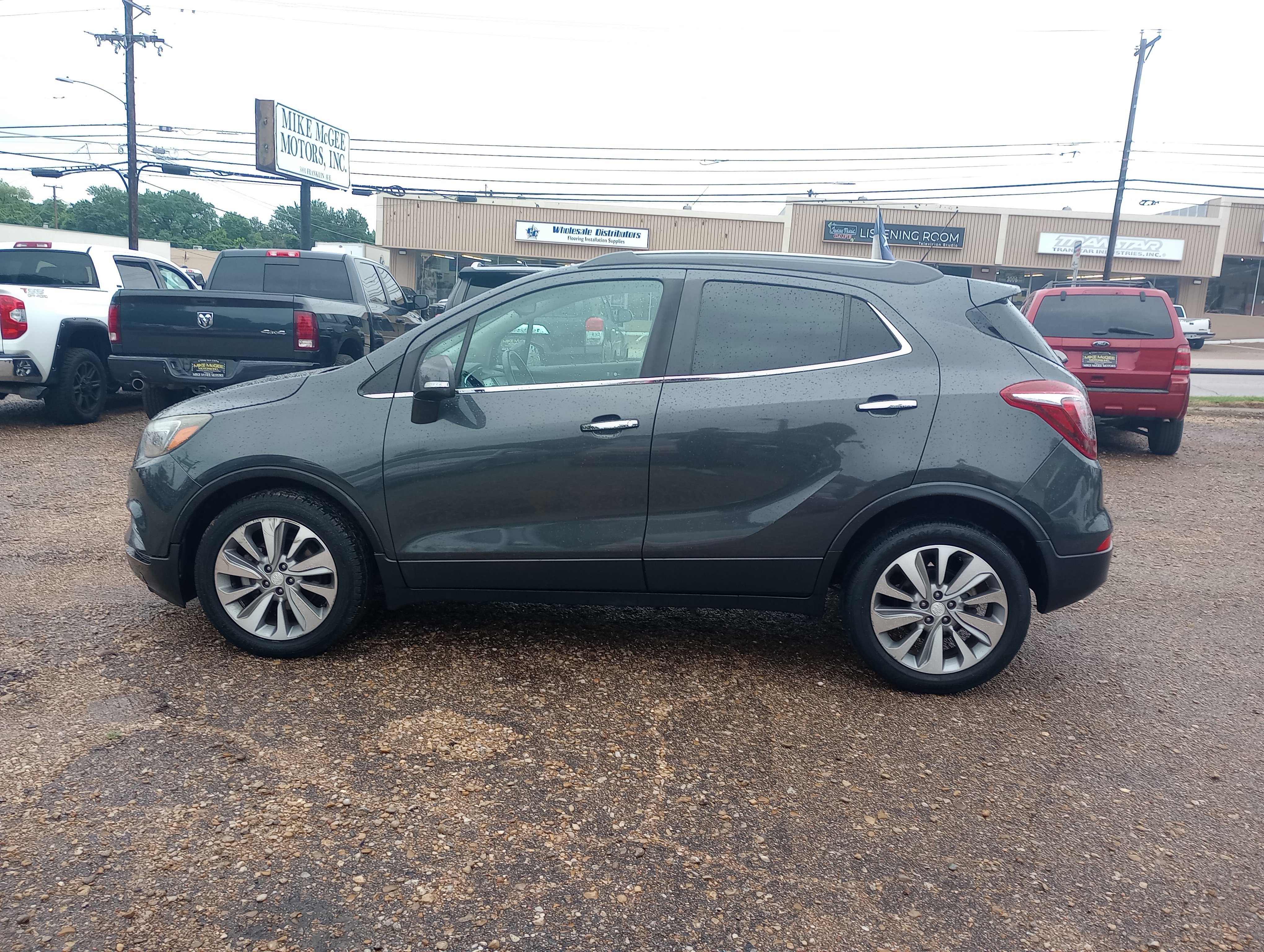 Used 2018 Buick Encore Preferred FWD image 4