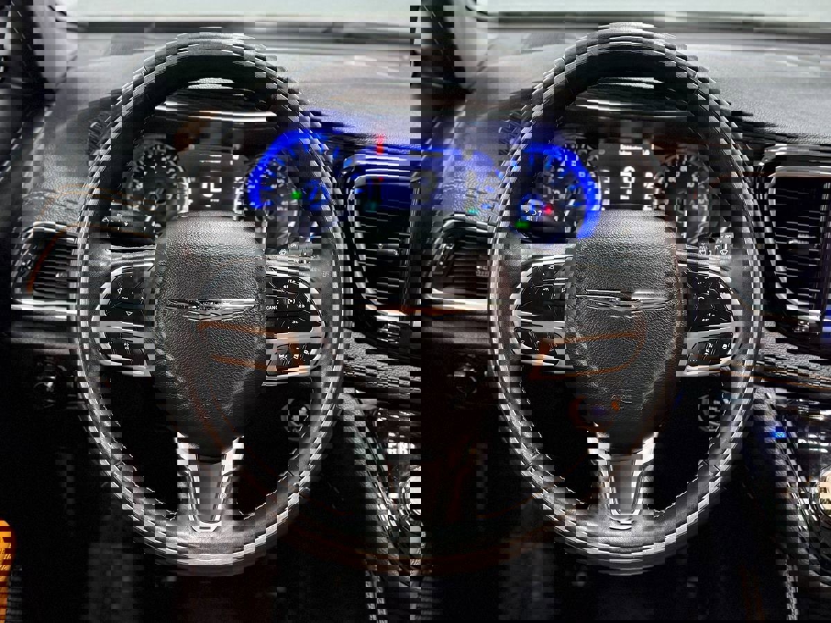 Used 2021 Chrysler Pacifica Pinnacle image 18