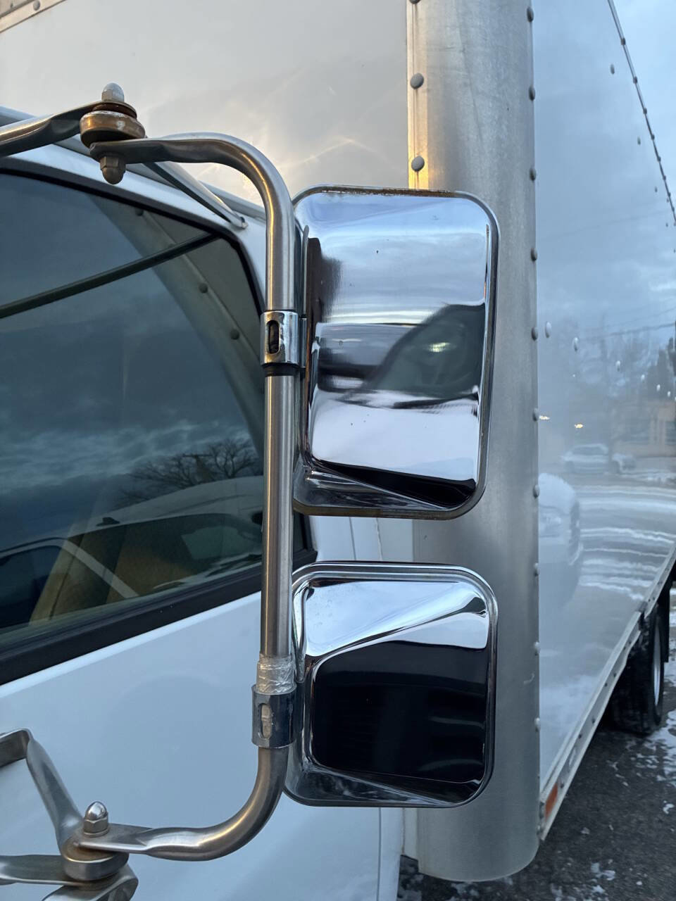 Used 2004 Chevrolet Express 3500 image 16