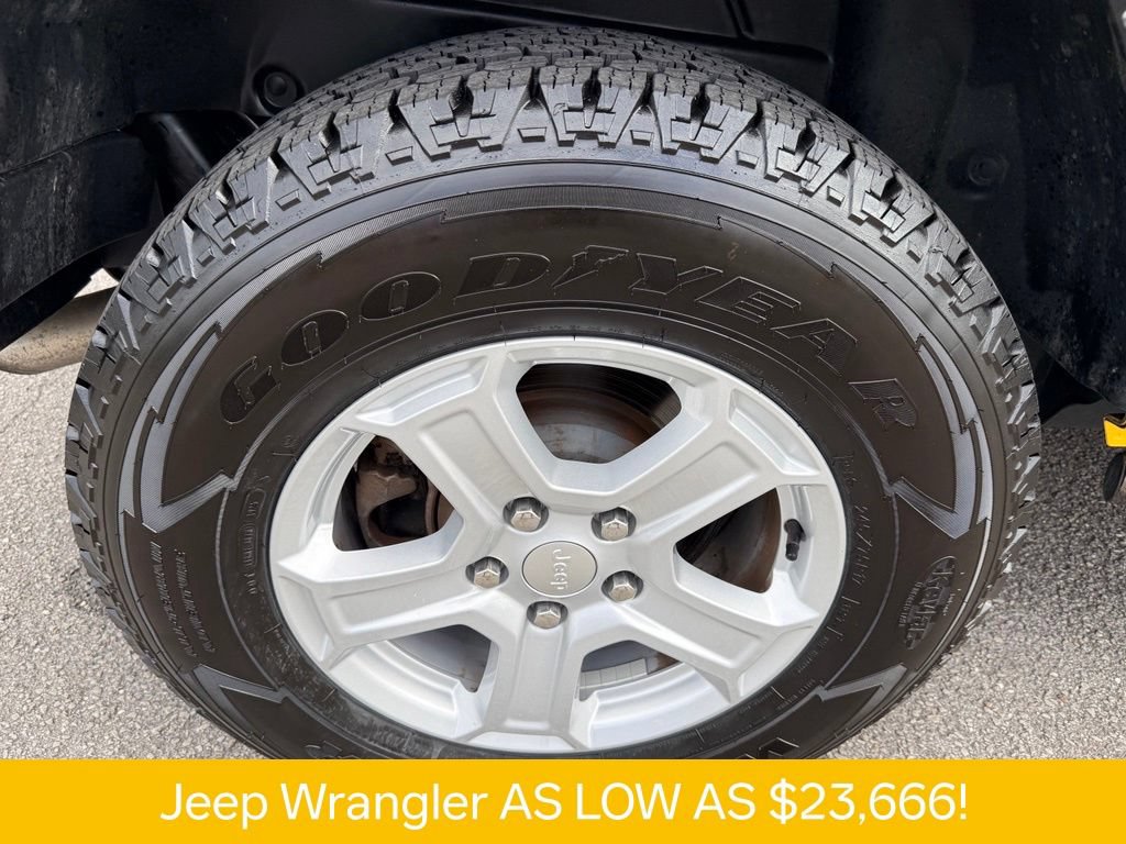 Used 2021 Jeep Wrangler Sport AWD/4WD image 31