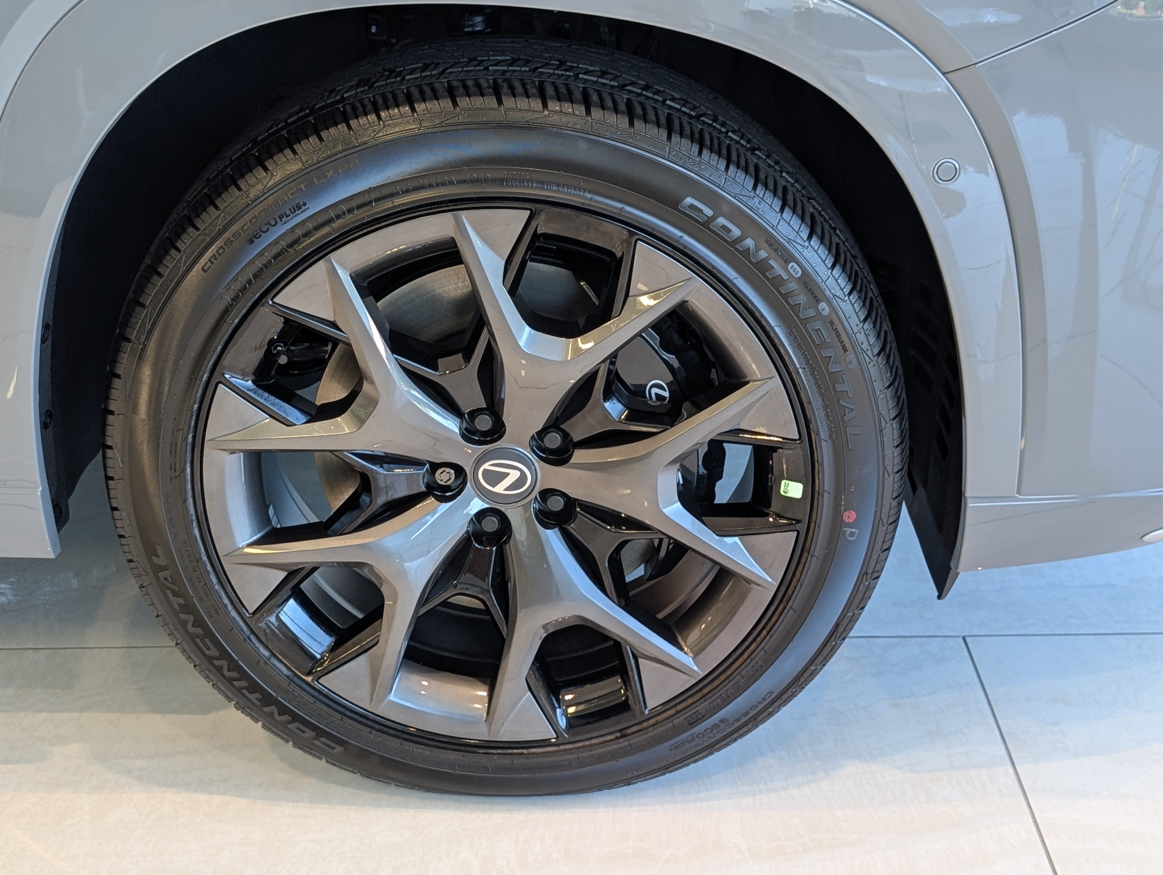 New 2026 Lexus TX 500h AWD w/ Technology Package image 7