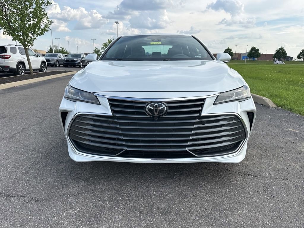 Used 2020 Toyota Avalon Limited w/ Advanced Safety Package FWD image 2