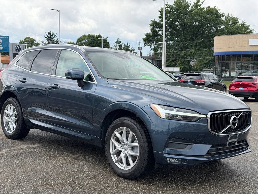 Used 2021 Volvo XC60 T6 Momentum AWD/4WD image 7