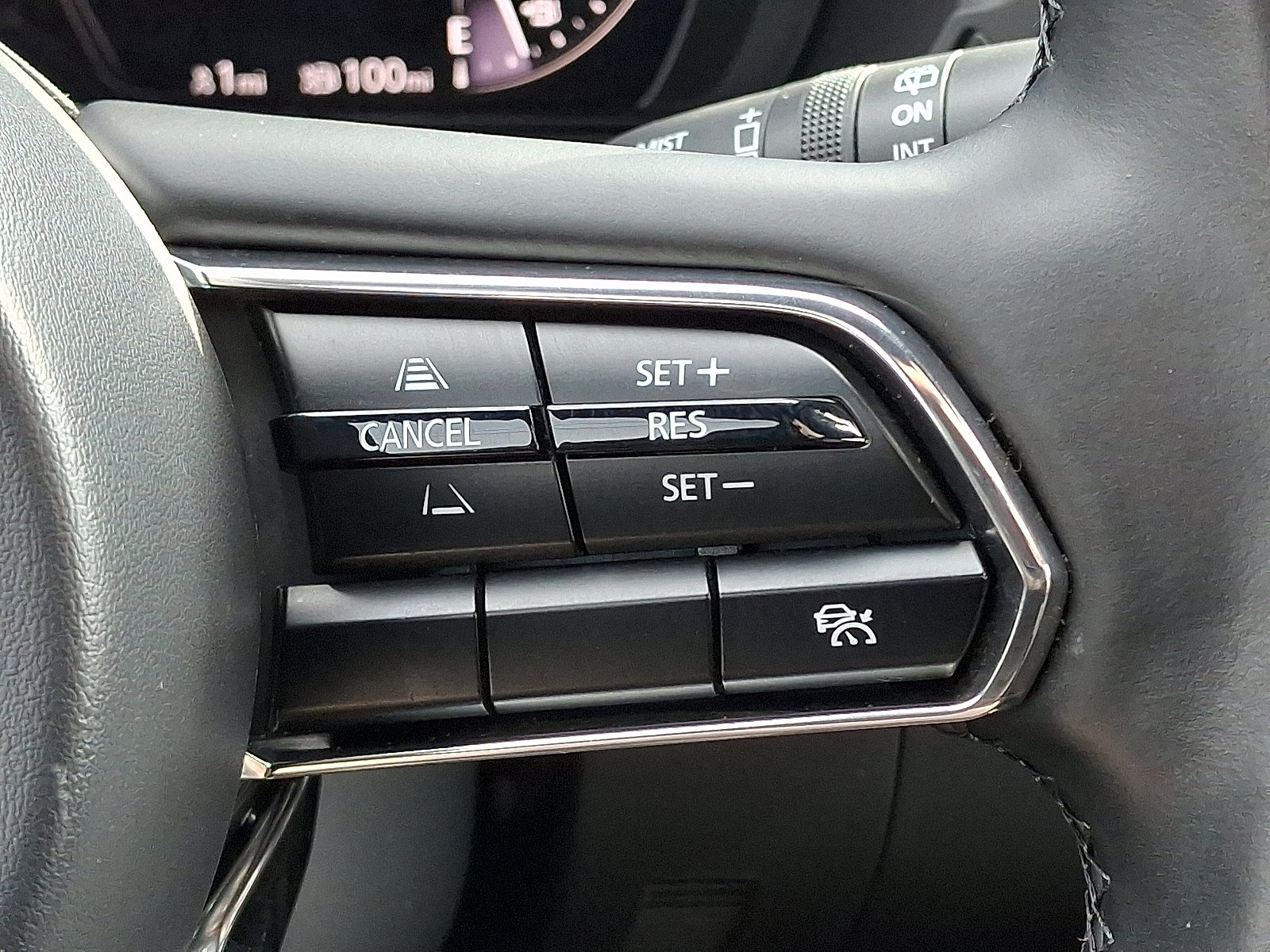 Certified 2024 MAZDA CX-90 Plug-In Hybrid w/ Premium Plus image 24