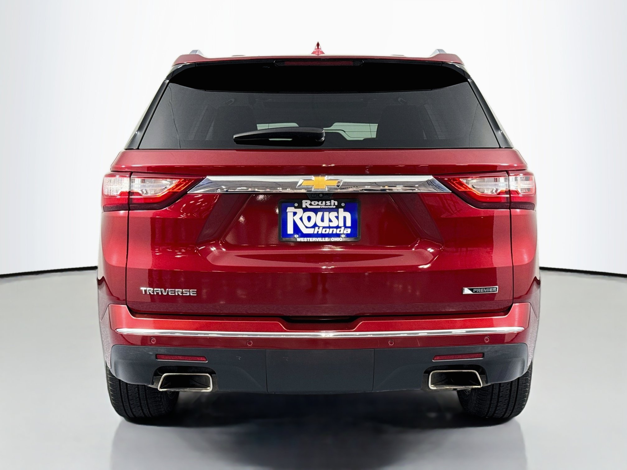 Used 2018 Chevrolet Traverse Premier w/ Driver Confidence II Package FWD image 6
