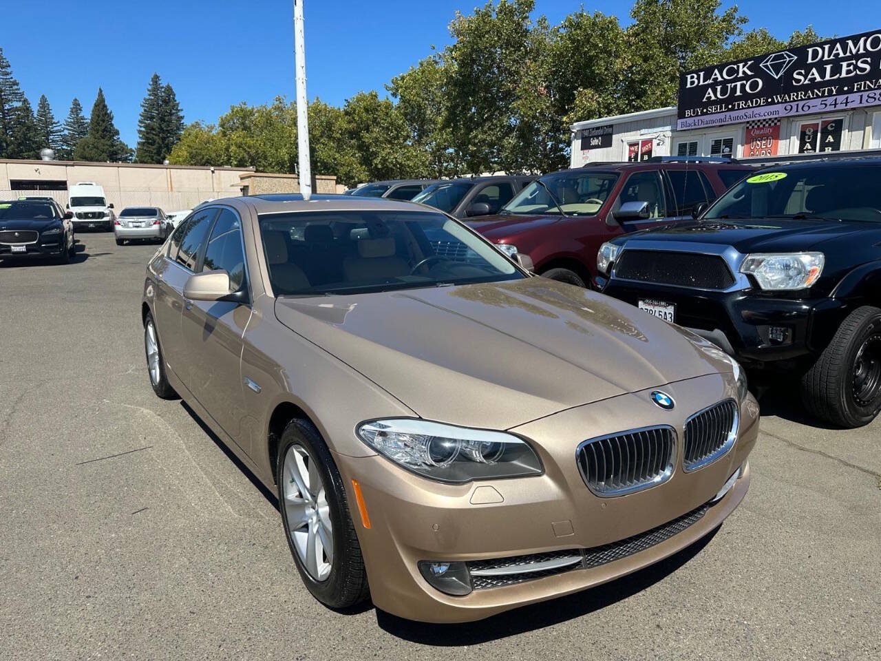 Used 2011 BMW 528i Sedan RWD image 10