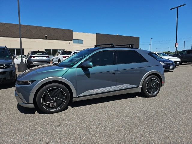 Used 2025 Hyundai Ioniq 5 Limited AWD/4WD image 2