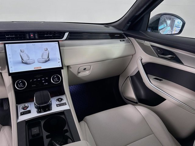 New 2026 Jaguar F-PACE R-Dynamic S image 26