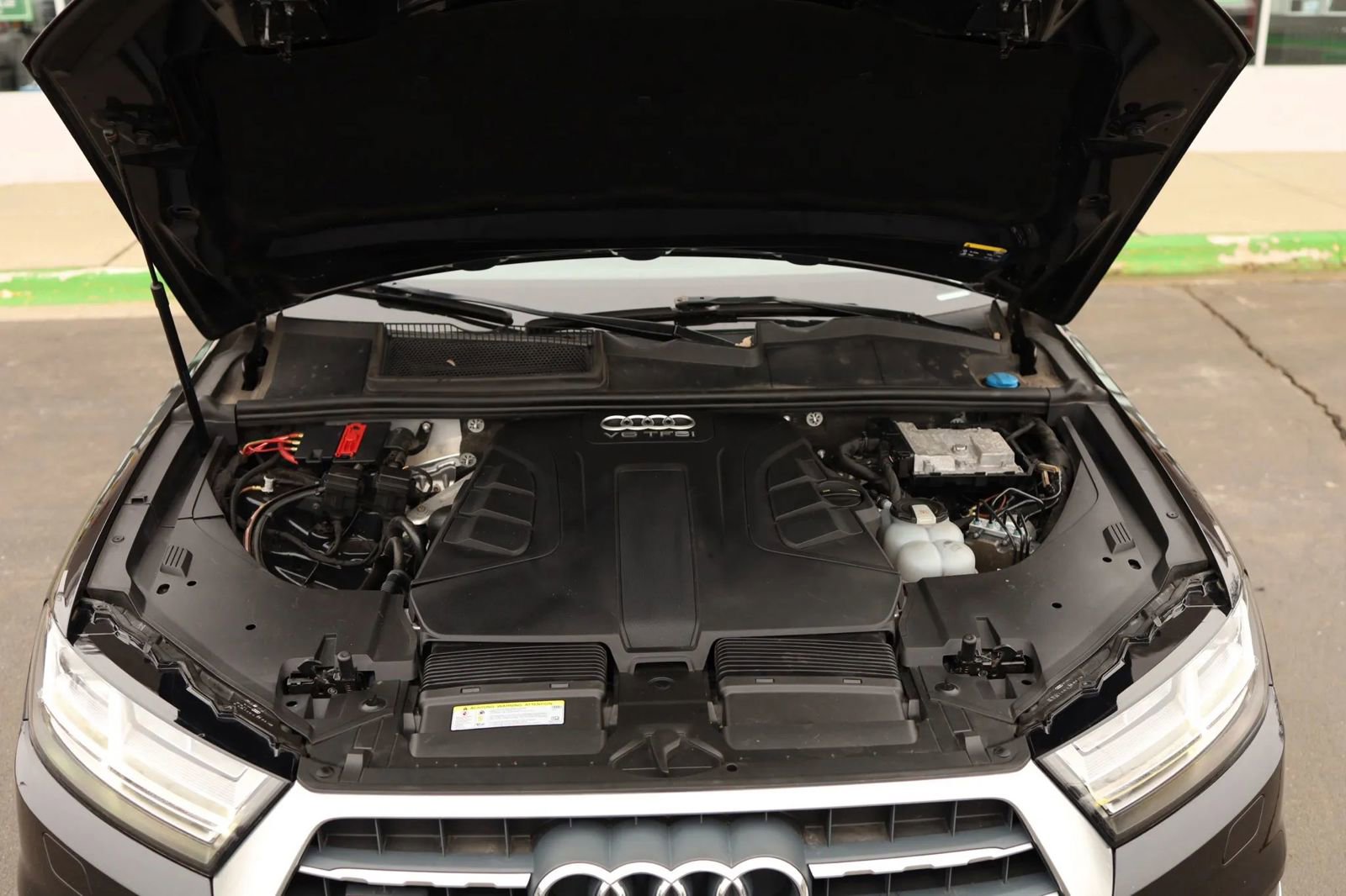 Used 2017 Audi Q7 3.0T Premium Plus w/ Premium Plus Package image 63