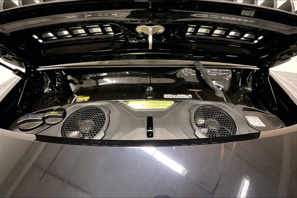 Used 2024 Porsche 911 Carrera 4S w/ Premium Package image 15