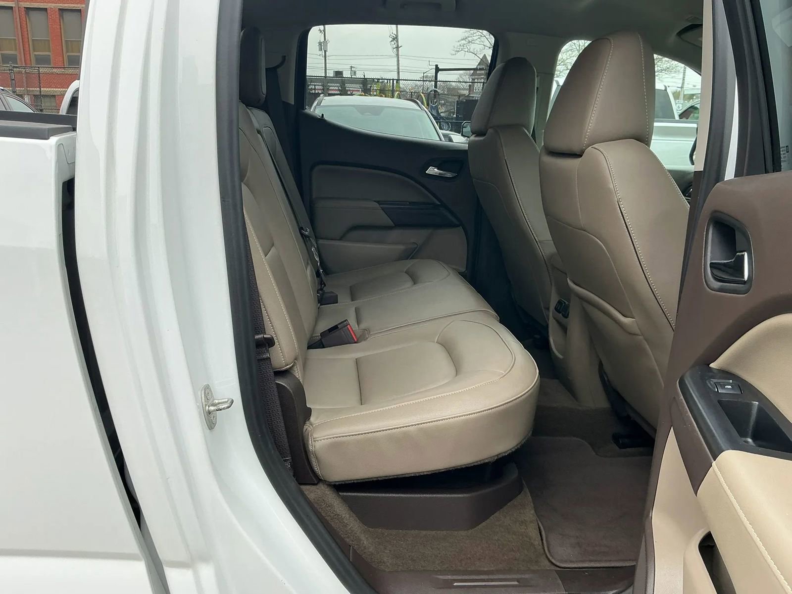 Used 2016 GMC Canyon SLT AWD/4WD image 12