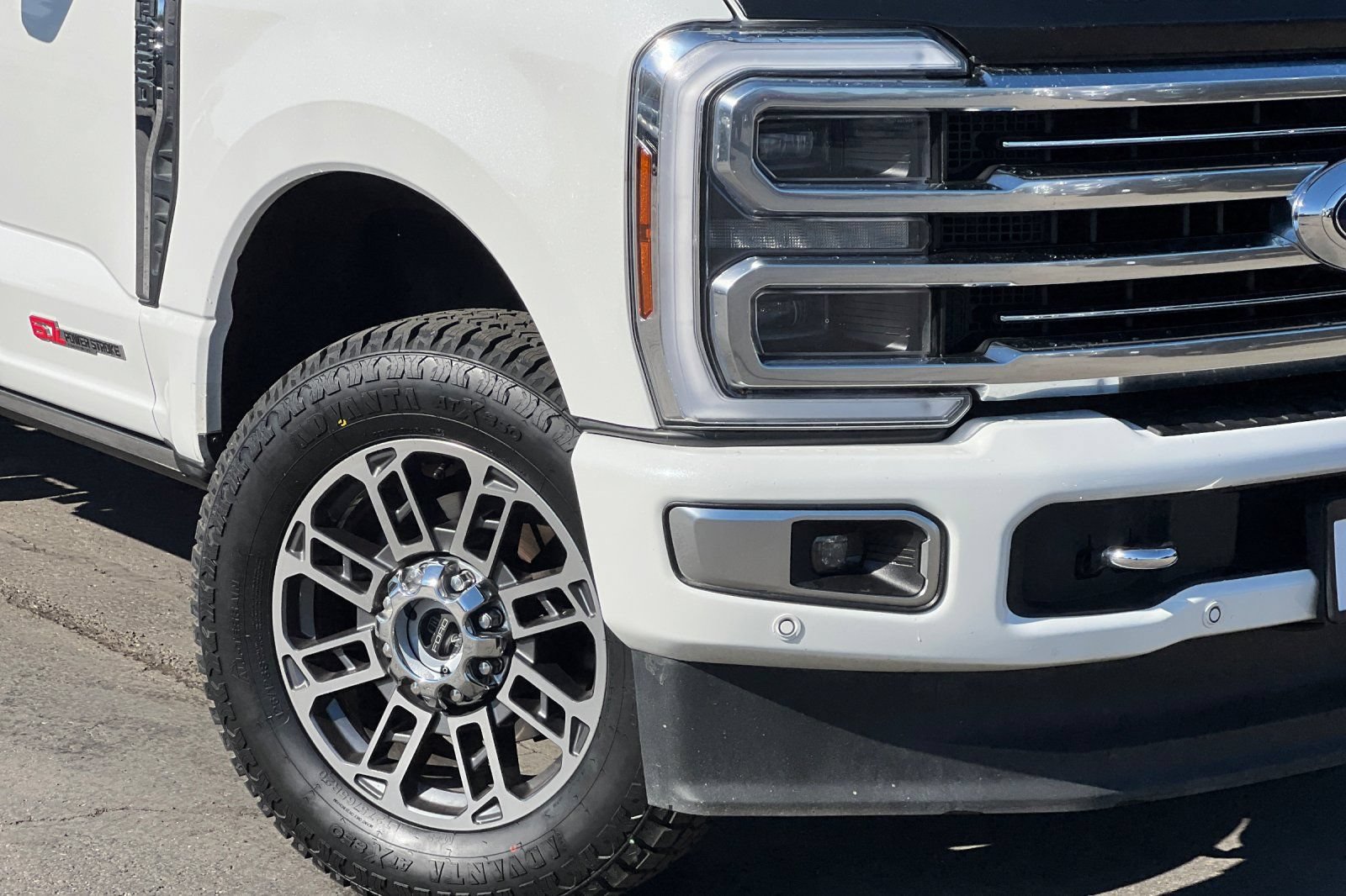 Used 2024 Ford F350 Limited AWD/4WD image 30