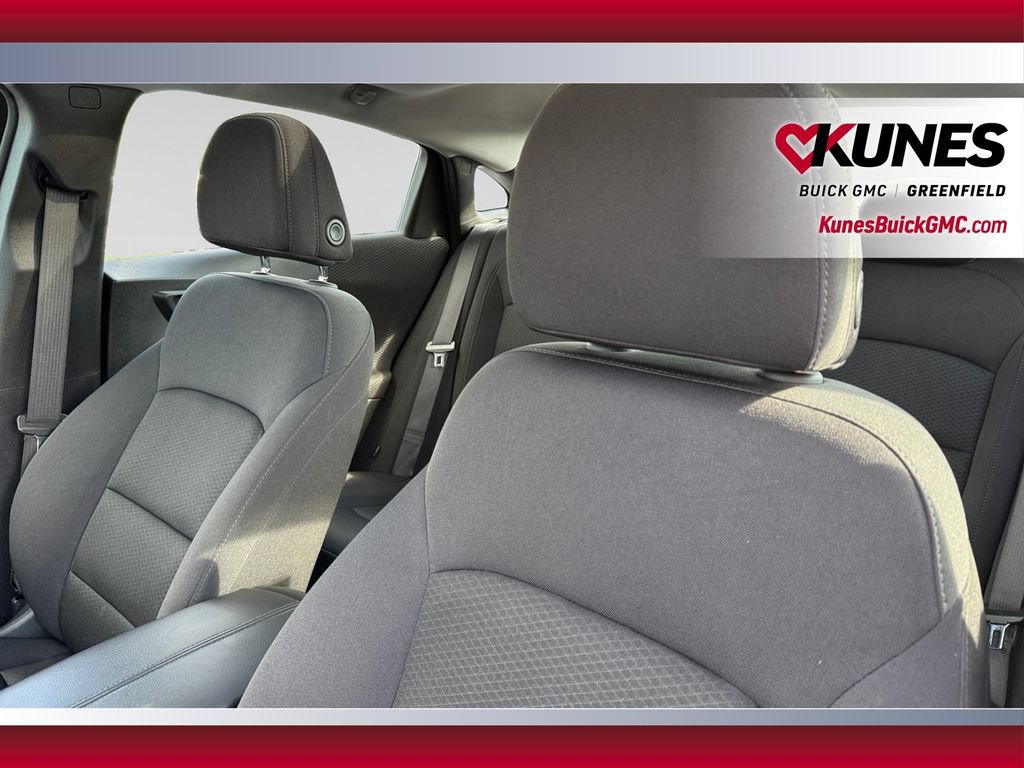 Used 2024 Chevrolet Malibu LT FWD image 18