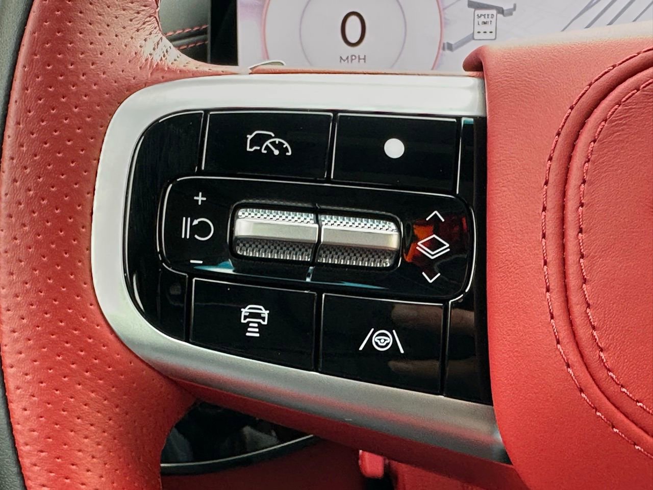 Used 2025 Genesis G80 3.5T Sport image 28