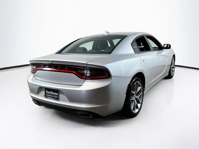 Used 2022 Dodge Charger SXT w/ Plus Group RWD image 11