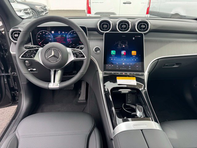 Used 2026 Mercedes-Benz GLC 300 4MATIC image 14