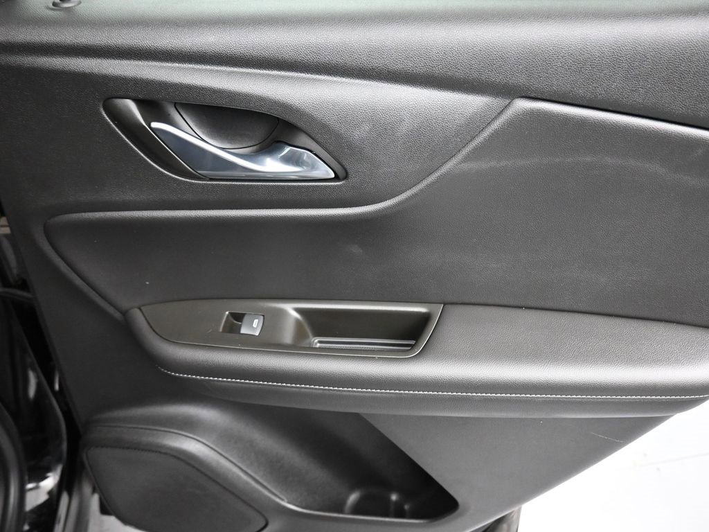 Used 2022 Chevrolet Blazer LT image 34