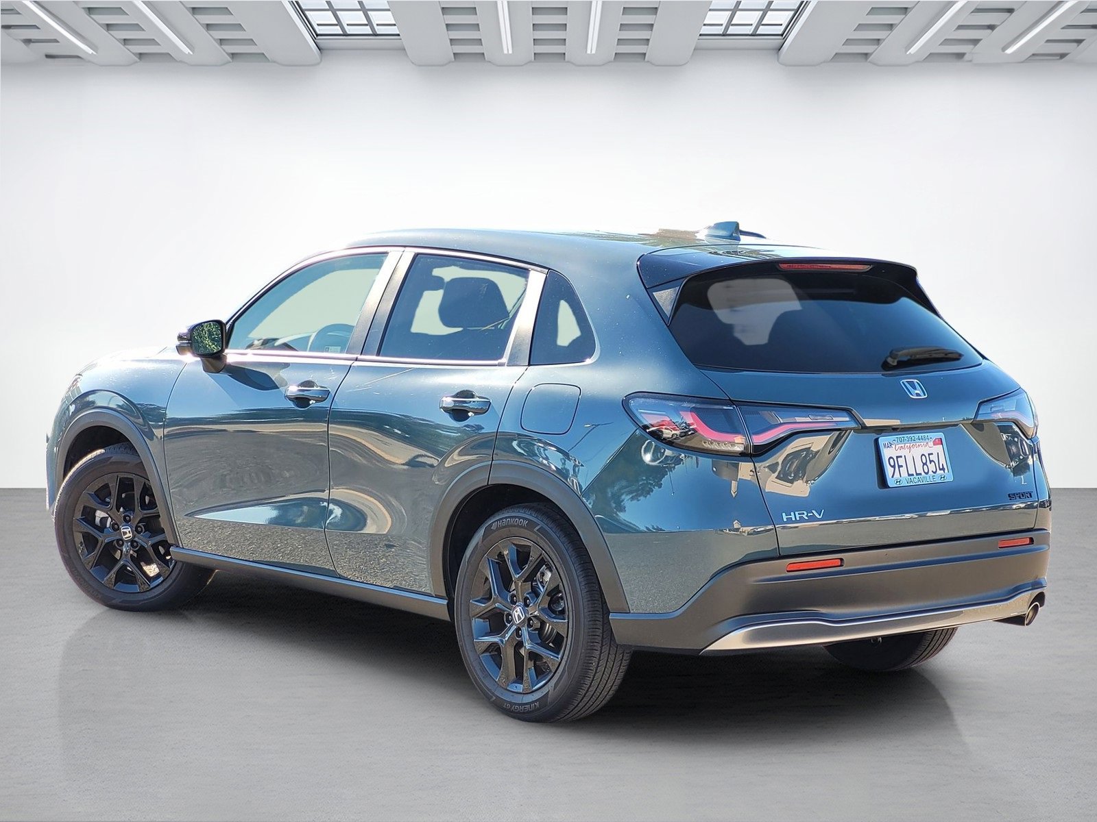 Used 2023 Honda HR-V Sport image 6