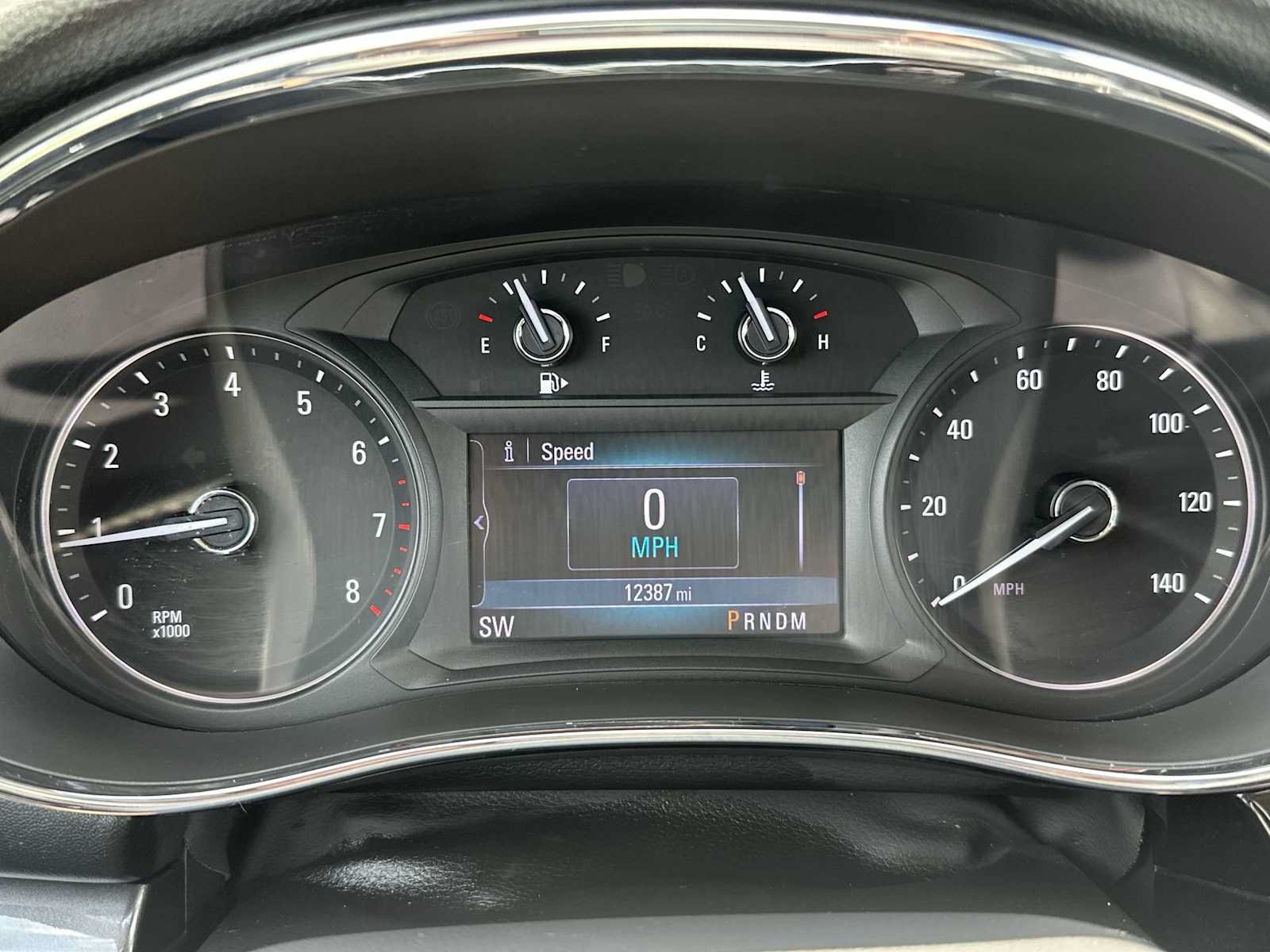 Certified 2021 Buick Encore Preferred w/ Safety Package FWD image 34