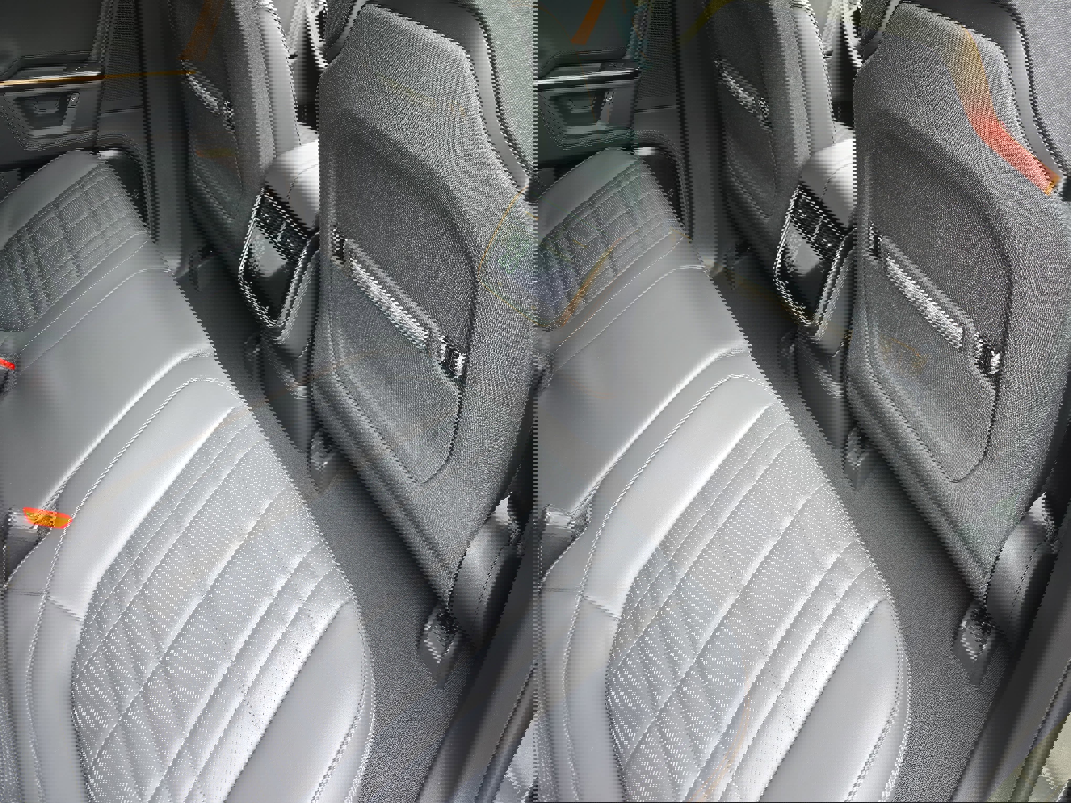 Used 2026 Rivian R1T Premium AWD/4WD image 11