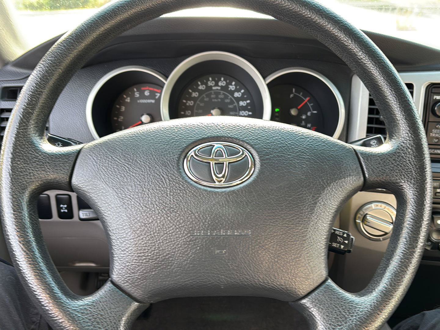 Used 2007 Toyota 4Runner SR5 AWD/4WD image 26