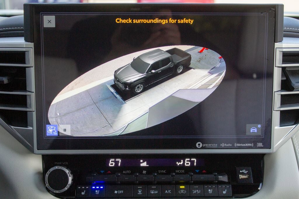 Used 2024 Toyota Tundra Capstone AWD/4WD image 17