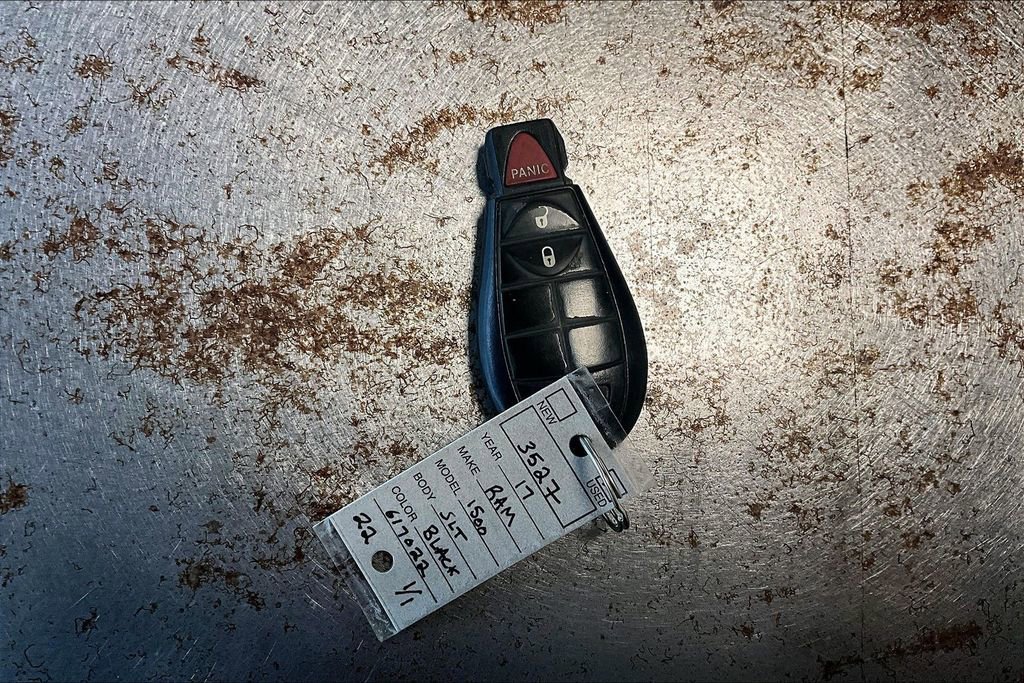 Used 2017 RAM 1500 Outdoorsman image 34