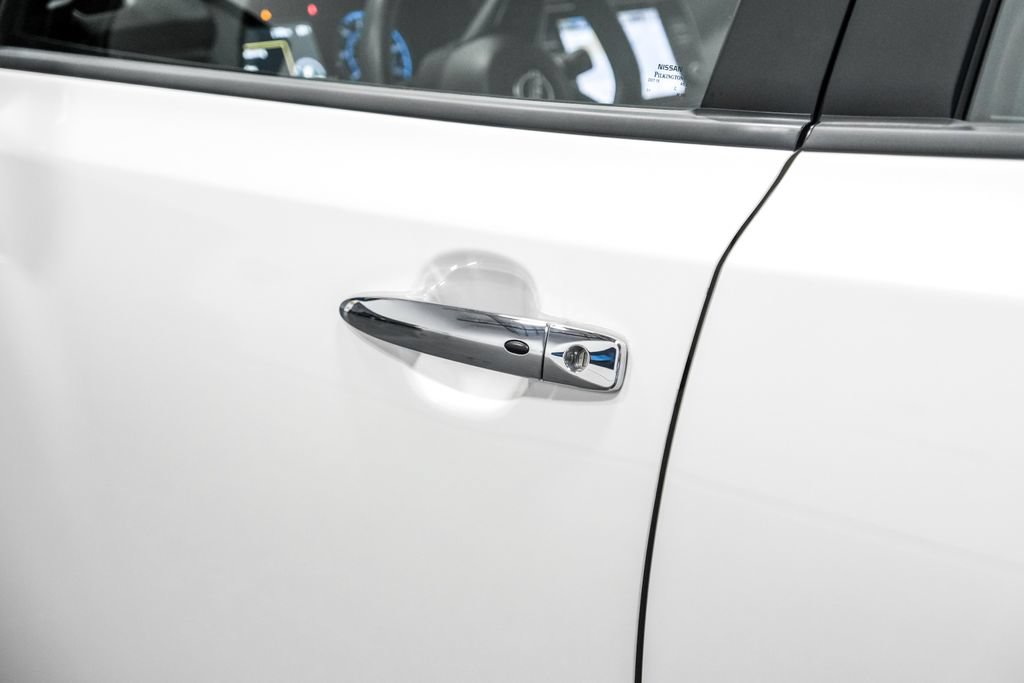 Used 2024 Nissan Leaf SV Plus FWD image 38