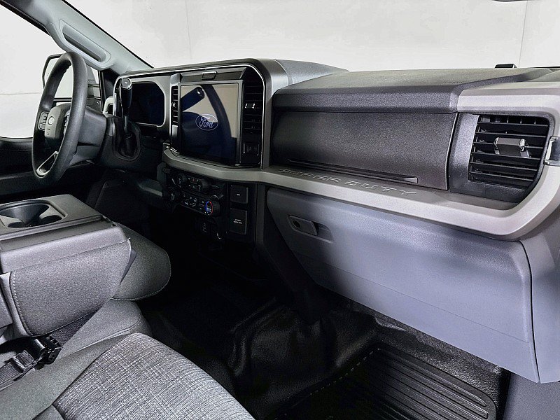 New 2027 Ford F250 XLT w/ XLT Premium Package AWD/4WD image 28