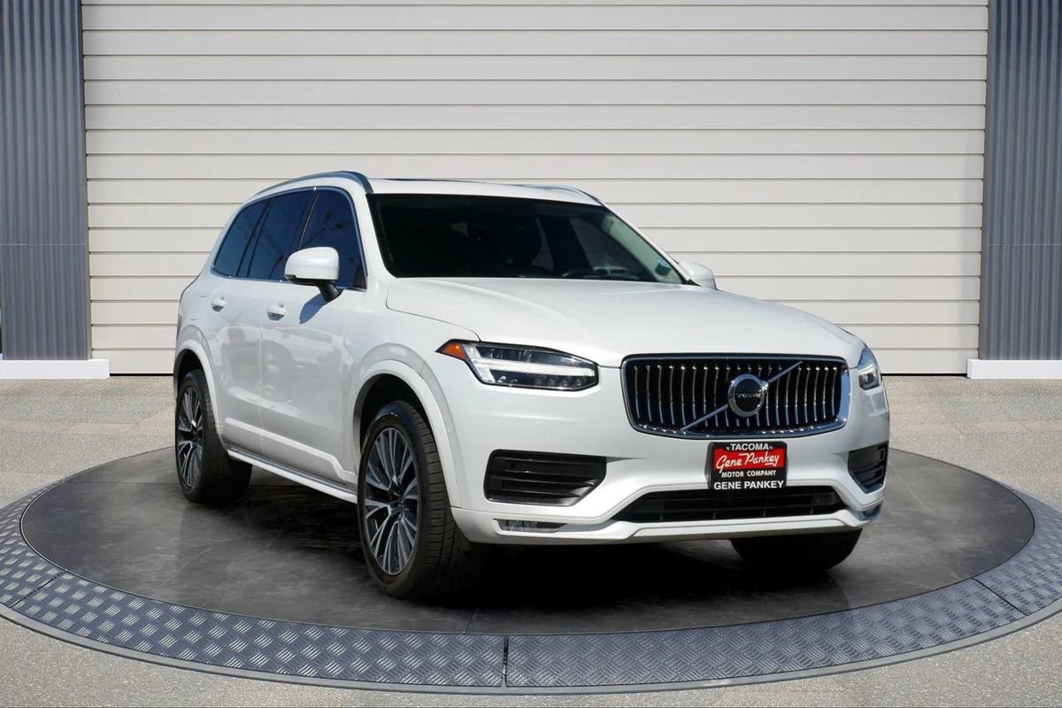 Used 2020 Volvo XC90 T6 Momentum w/ Protection Package Premier AWD/4WD image 1