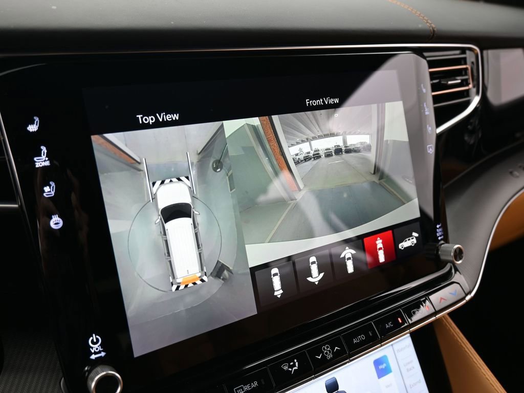 Used 2024 Jeep Grand Wagoneer Series III w/ Quick Order Packagew 28T image 32