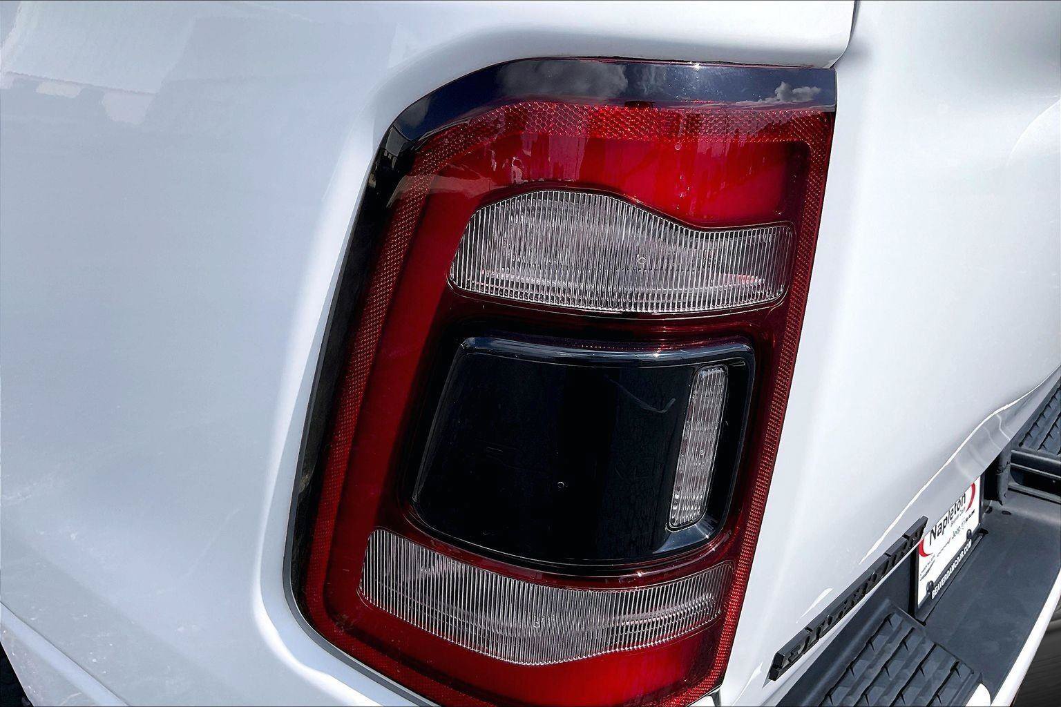 Used 2023 RAM 1500 Big Horn AWD/4WD image 30