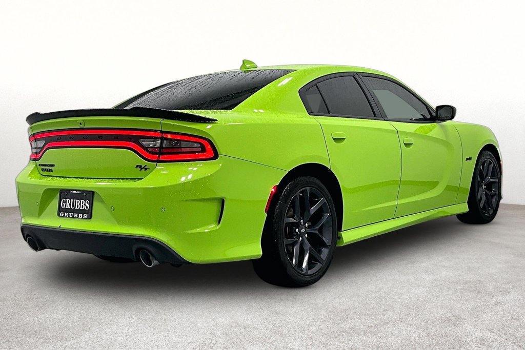 Used 2023 Dodge Charger R/T w/ Blacktop Package RWD image 2