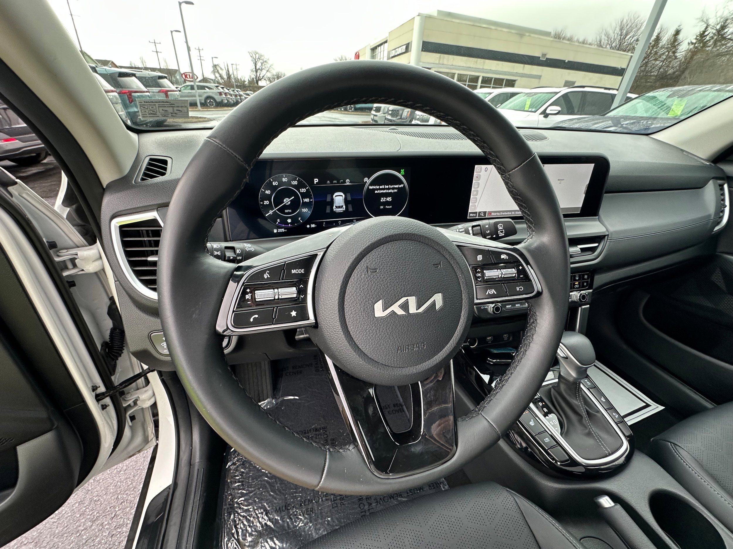 Used 2024 Kia Seltos EX image 26